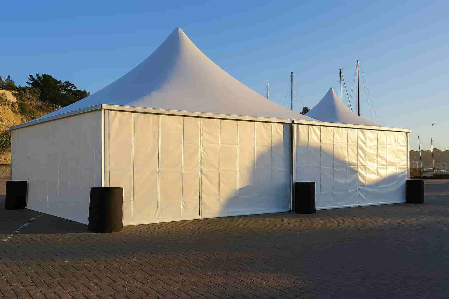 Carpas pagoda para stands y puntos de venta